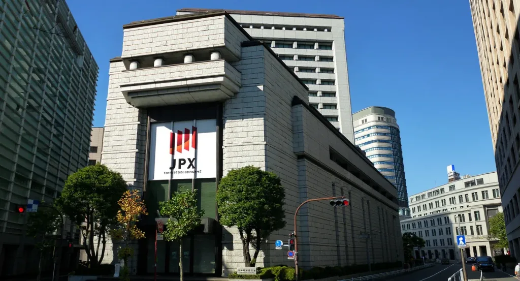 Les obligations japonaises à 40 ans atteignent 4,23%, un record historique