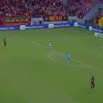 Le Sport Recife contre le Ceará après le coup d'envoi