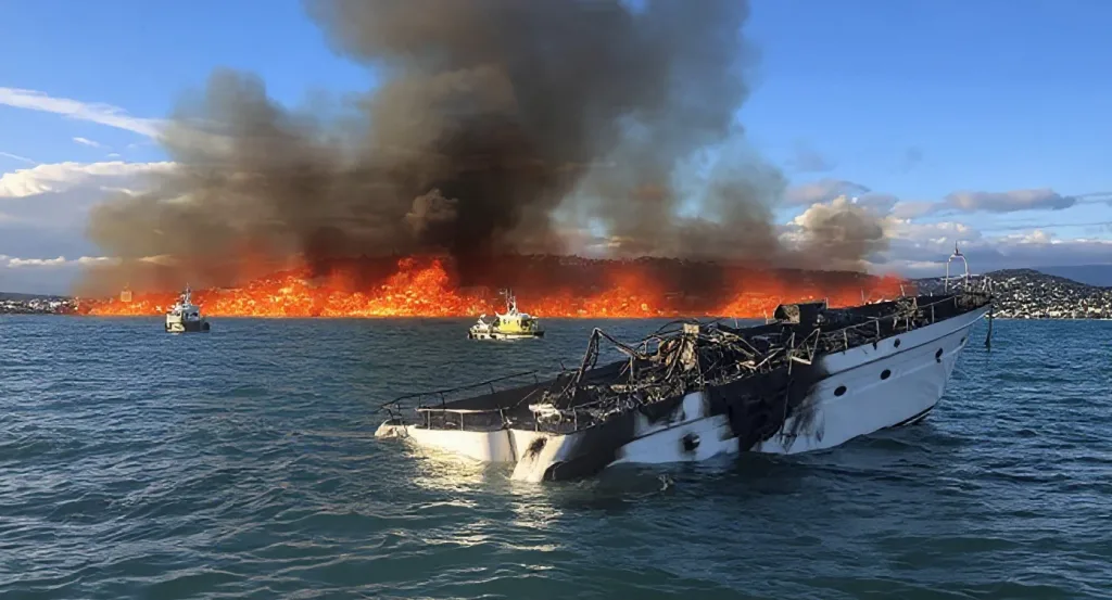 Un méthanier russe coule en Méditerranée : 30 marins sauvés, Moscou accuse Kiev