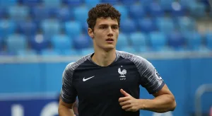 Pavard fête ses 30 ans : du Nord à l&rsquo;OM, retour aux sources