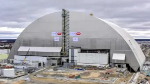 Photo : Tchernobyl : 500 millions pour réparer le dôme endommagé