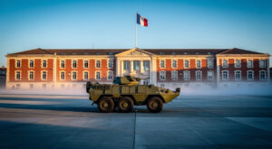 150 élèves des Hautes-Pyrénées découvrent les métiers de la Défense au rallye citoyen de Tarbes