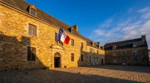 Alençon bascule à droite : Sophie Douvry élue maire, le RN en deuxième position