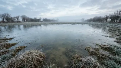 Aveyron : une femme noyée dans un champ, sa sœur mise en examen pour assassinat