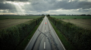 Blaringhem : un adolescent de 15 ans tué dans une collision scooter-tracteur