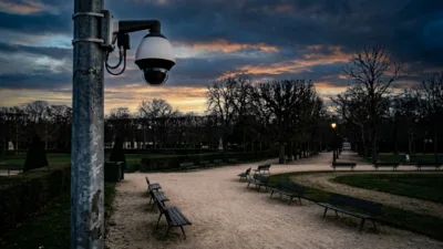 Caméras dans les parcs de Sotteville : sécurité ou surveillance ?