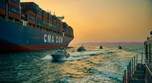 Détroit d'Ormuz : un porte-conteneurs français de CMA CGM visé par des tirs de semonce iraniens