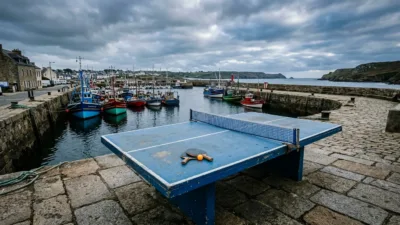 Douarnenez : les écoliers du littoral se retrouvent autour d'une table de ping-pong