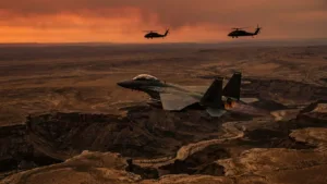 F-15E abattu en Iran : la course contre la montre pour retrouver l'officier disparu