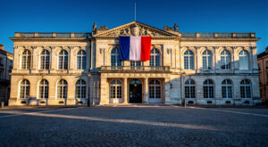 Forum emploi public à Limoges : 16 administrations recruteuses à la préfecture