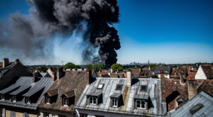 Incendie de toiture à Strasbourg : 31 pompiers mobilisés rue Sainte-Alloïse, pas de blessé