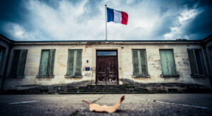 Joinville-le-Pont : école un jour sur deux, classes à 48 élèves, les enseignants craquent