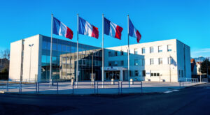 Julien Duhamel installé comme DIPN adjoint à Annecy : cérémonie officielle avec décorations