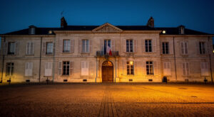 Lens : le préfet réunit 50 maires à la sous-préfecture après les municipales