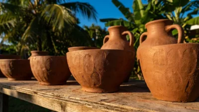 Mouffettes : un atelier de poterie pour transmettre un savoir ancestral