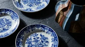 Nevers : deux expositions au musée de la Faïence pour mêler tradition et art d&rsquo;aujourd&rsquo;hui