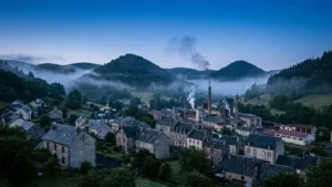 Puy-de-Dôme : 180 697 salariés, une économie qui tient la ligne