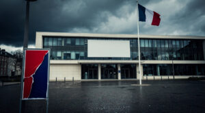 Romain Lemoigne élu président de la communauté de communes du Pays fléchois, une première pour le RN en Pays de la Loire