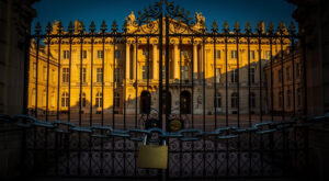 Sénat : Larcher bloque la commission d&rsquo;enquête Epstein malgré les procédures judiciaires relancées