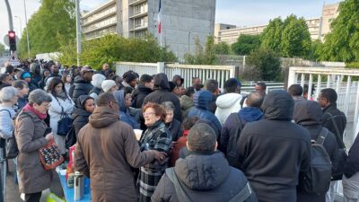 Titres de séjour : la crise qui a forcé l'État à bouger