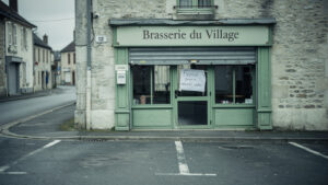 Tournes : la brasserie L'Émeraude ferme après un conflit avec la mairie
