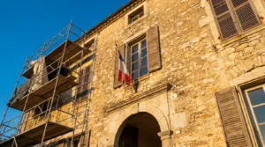 Vero : le préfet Jalon soutient école et auberge avec 233 453 € de DETR