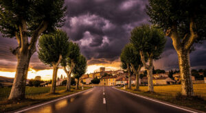 Vigilance jaune orages en Drôme ce mardi : la préfecture appelle à la prudence