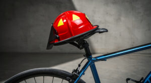 12h Vélo de Magny-Cours : 22 pompiers niévrais pédalent pour le cœur des enfants