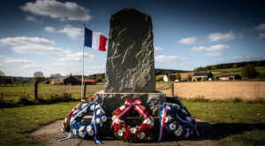 86e anniversaire des combats de La Horgne : Joël Dubreuil préside l&rsquo;hommage aux Spahis