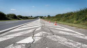 Accident sur l&rsquo;A84 à Gouvets : trois blessés légers, déviation via Torigny