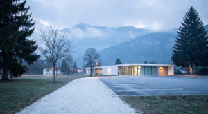 Annecy-le-Vieux : une trentaine de caravanes au parc des Glaisins, expulsion en cours