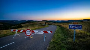 Ardèche : arrêté anti-rodéos et artifices jusqu'au 25 mai à midi