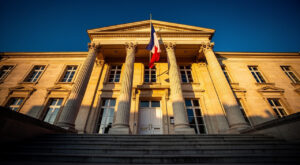 Barjols : 24 jeunes porte-drapeaux diplômés, une première dans le Var