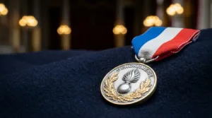Caen : quatre réservistes citoyens de la gendarmerie distingués par la préfecture
