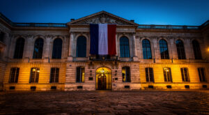 Châlons-en-Champagne : le préfet Royet remet les prix du CNRD à une trentaine d&rsquo;élèves marnais