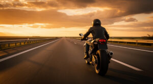 Dijon : il double deux motards de la gendarmerie par la droite, écope de 750 € d&rsquo;amendes