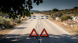 Hérault : un motard de 20 ans meurt après avoir glissé sur des figues à Cazilhac