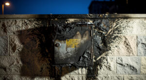 Incendie à Avignon : trois voitures et un coffret de gaz en feu, 35 évacués