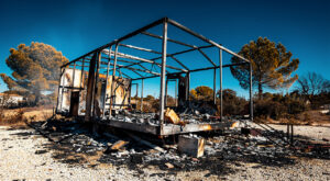 Incendie au Castellet Park : un mobilhome détruit, six bouteilles de gaz sécurisées