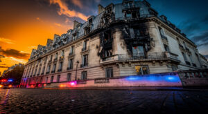 Incendie dans le 2e arrondissement de Paris : 50 pompiers mobilisés, aucune victime
