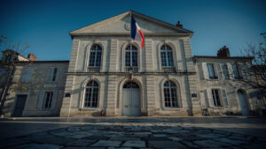 La préfète de l'Indre en visite à Saint-Août : économie et accès aux soins au menu