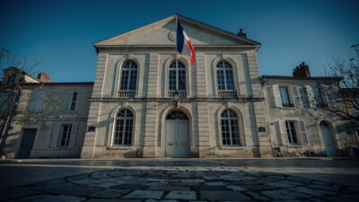 La préfète de l&rsquo;Indre en visite à Saint-Août : économie et accès aux soins au menu