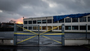 Laxou : le préfet Séguy au collège Jean-de-La-Fontaine après l'incendie volontaire