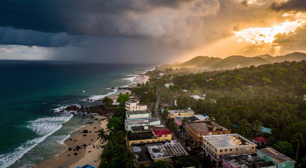 Martinique : fin de la vigilance jaune, retour au vert sans dommages majeurs