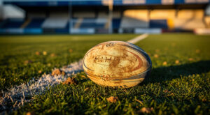 Mathis Galthié, demi de mêlée du CA Brive, s&rsquo;installe avant les playoffs de Pro D2