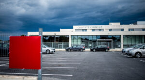 Médipôle Cabestany : 26e jour de grève, la direction rompt le dialogue et menace de fermer