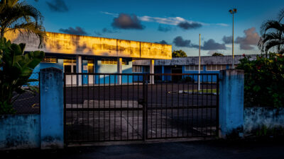 Meurtre à Saint-François : Noé, 23 ans, poignardé près du collège Macal