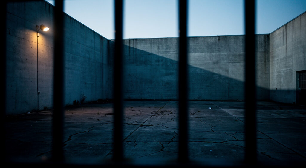 Prison de Montauban : hommage aux agents Moello et Garcia, deux ans après l&rsquo;évasion d&rsquo;Amra