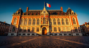 Roubaix : le maire Guiraud reçoit le recteur de la Grande Mosquée de Paris