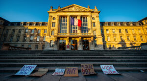 Strasbourg : une centaine de manifestants contre les frais différenciés à l&rsquo;Unistra